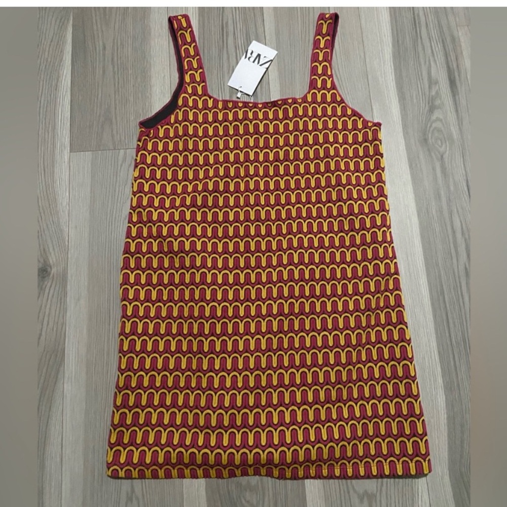 Zara Casual Dress Size Medium NWT